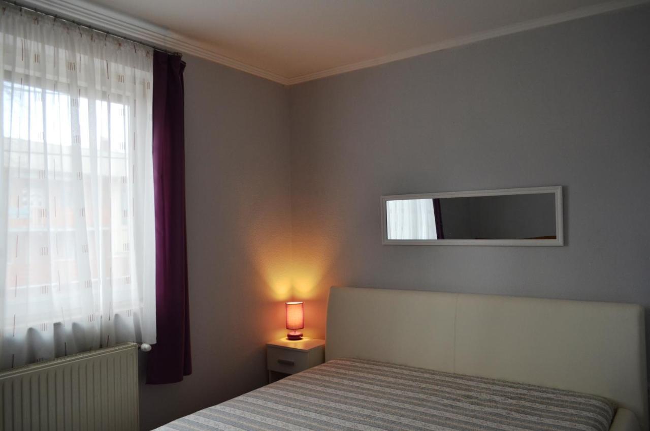 Gazlang Apartman Hajduszoboszlo Exterior photo