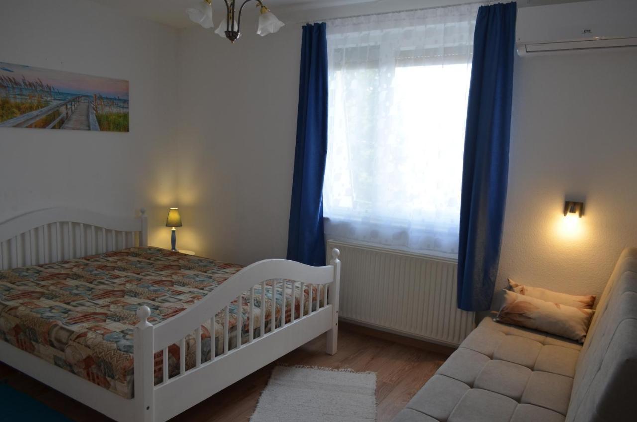 Gazlang Apartman Hajduszoboszlo Exterior photo